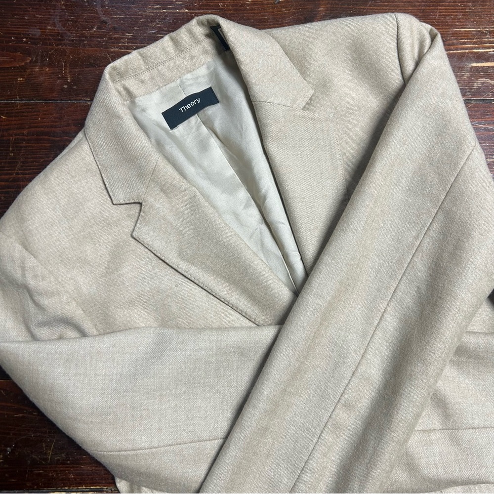 Theory Virgin Wool career style lined blazer size 2 women’s XS
